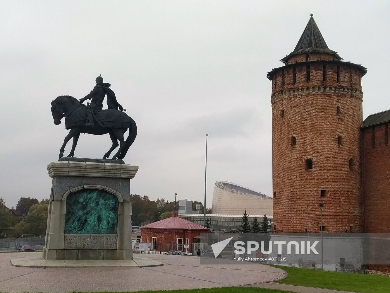 Monument to Prince Dmitry Donskoi in Kolomna