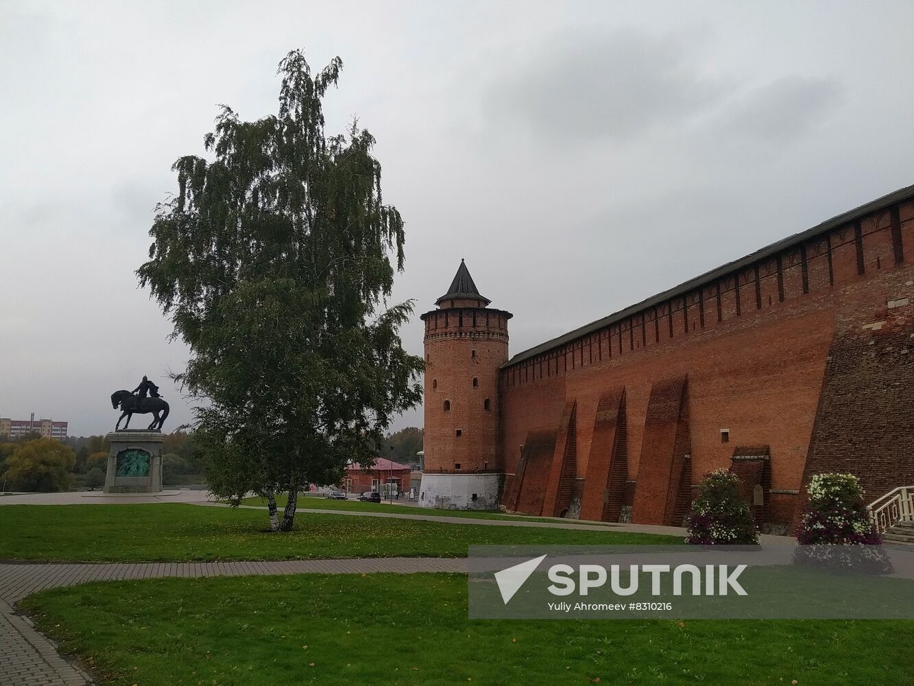 Monument to Prince Dmitry Donskoi in Kolomna