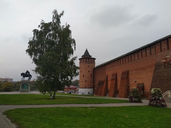 Monument to Prince Dmitry Donskoi in Kolomna