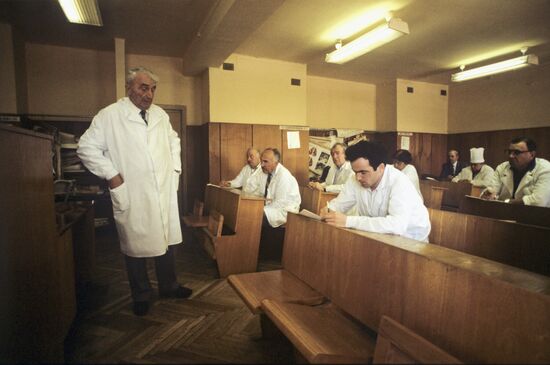 Simon Khechinashvili, academician of the USSR Academy Academy of Medicine