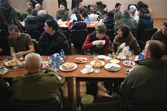 Russia Ukraine Military Operation POW Exchange