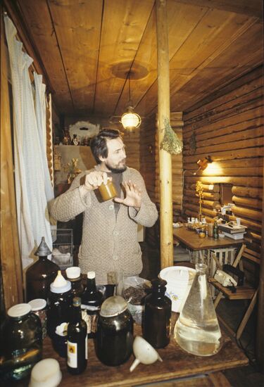 Faith healer Alexander Deryabin