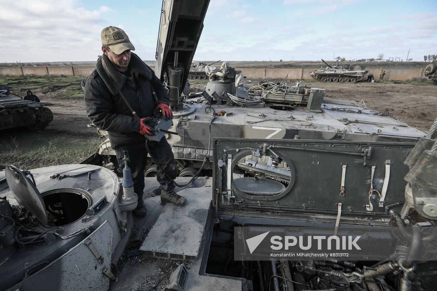 Russia Ukraine Military Operation Repair Unit