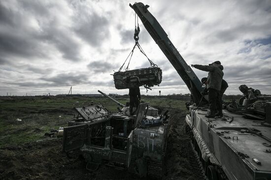 Russia Ukraine Military Operation Repair Unit