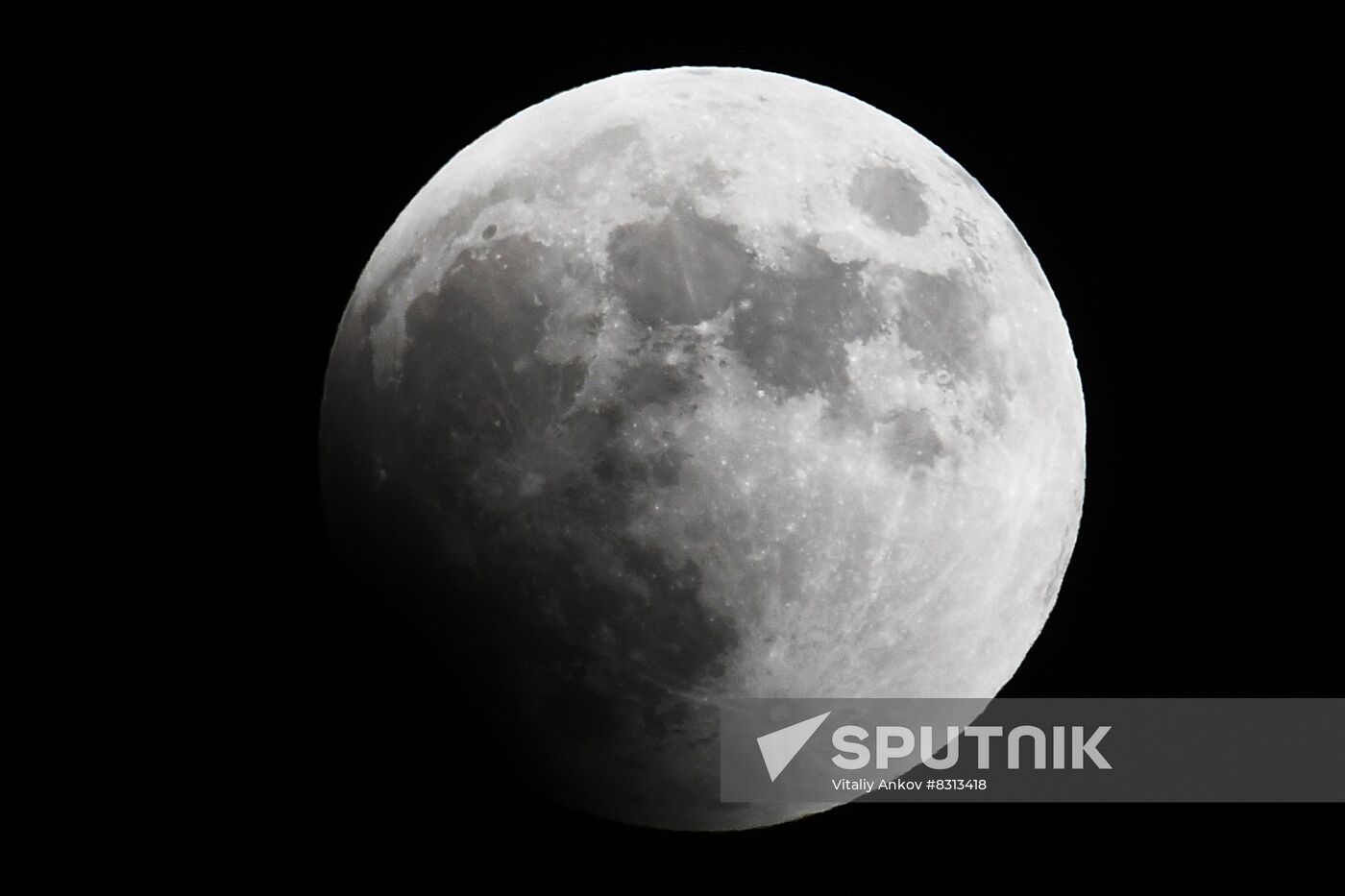 Russia Total Lunar Eclipse