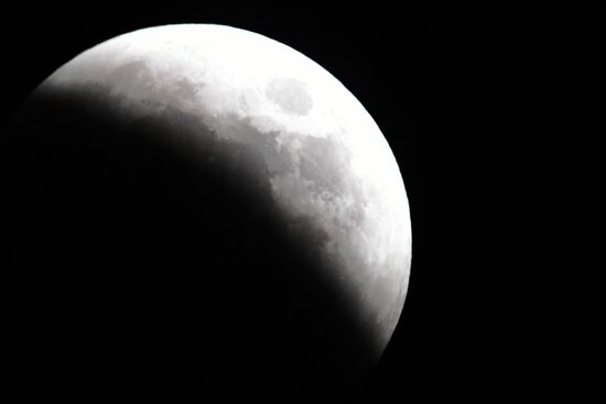 Russia Total Lunar Eclipse