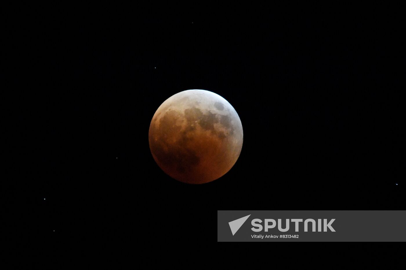 Russia Total Lunar Eclipse