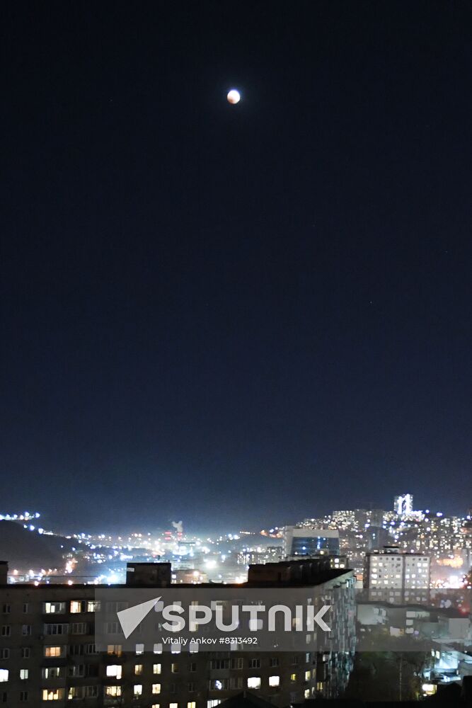 Russia Total Lunar Eclipse