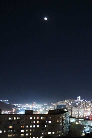Russia Total Lunar Eclipse