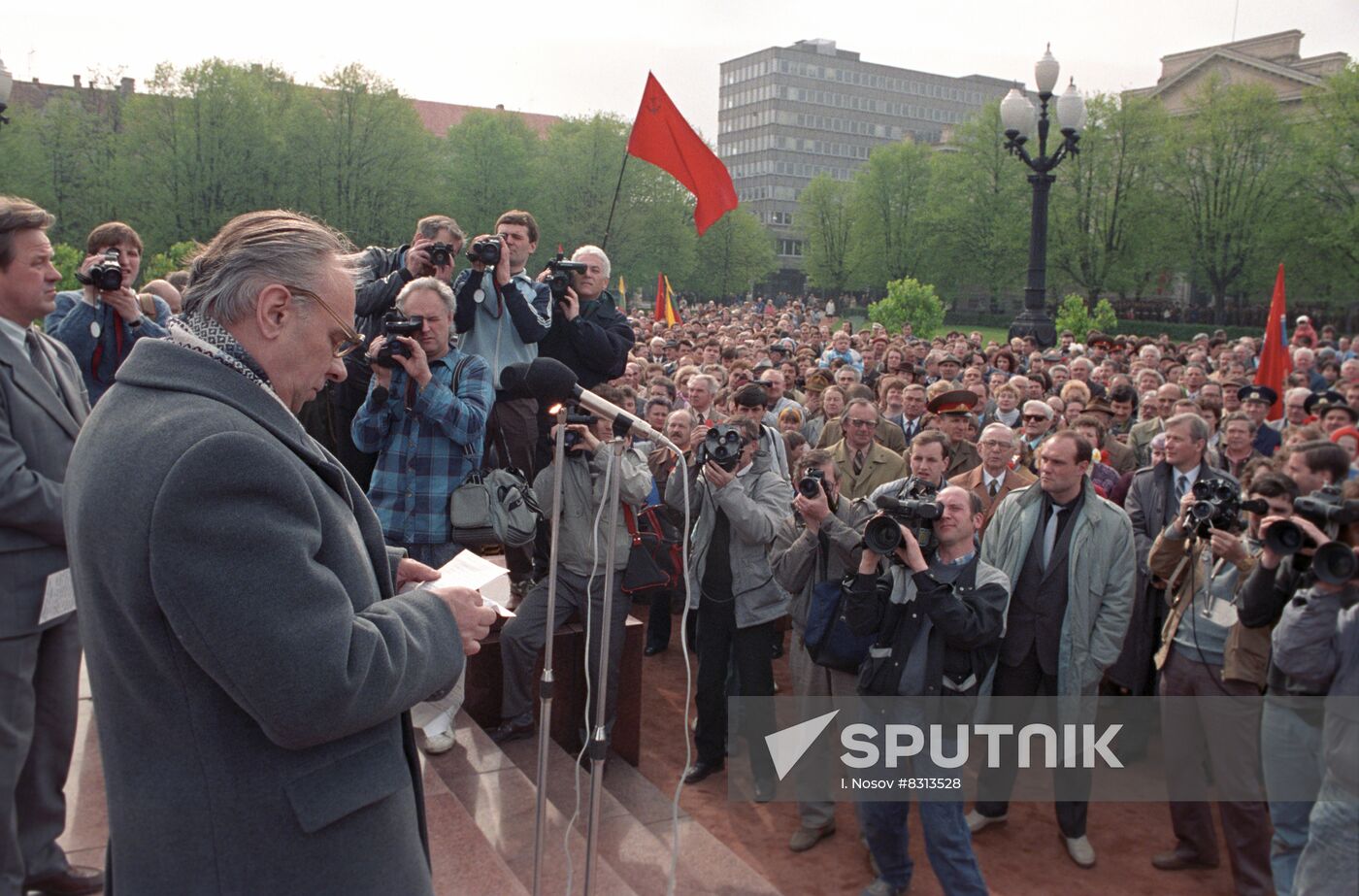 Unity Movement rally on Gediminas Avenue in Vilnius