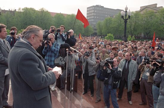 Unity Movement rally on Gediminas Avenue in Vilnius