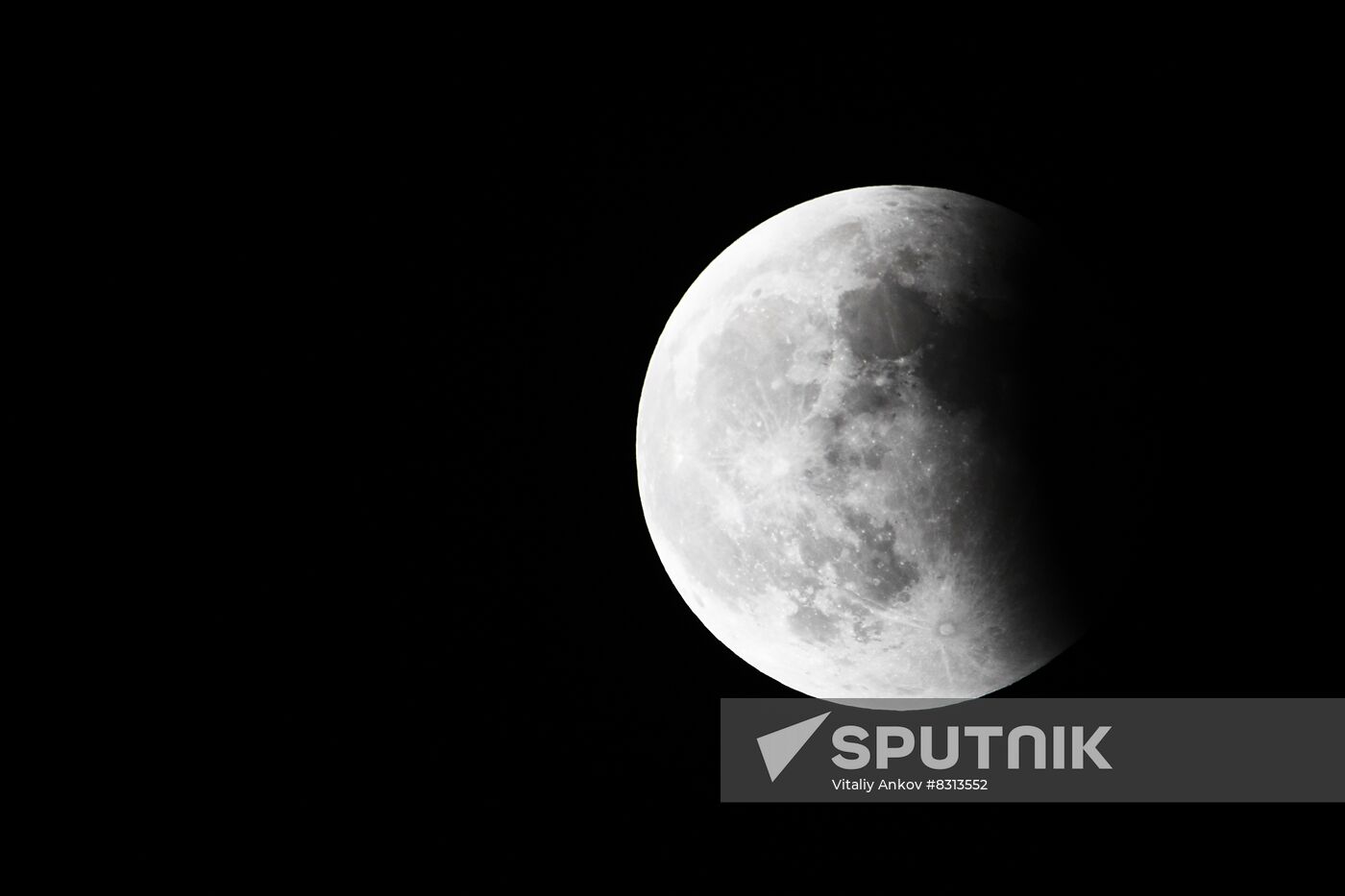 Russia Total Lunar Eclipse