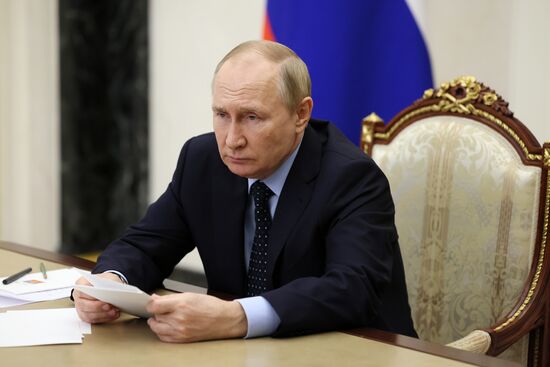 Russia Putin Children Families Support