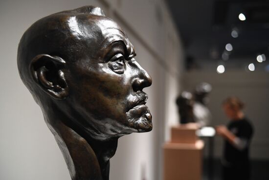 Russia Sculpture Art Shadr Exhibition