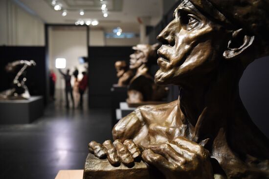Russia Sculpture Art Shadr Exhibition