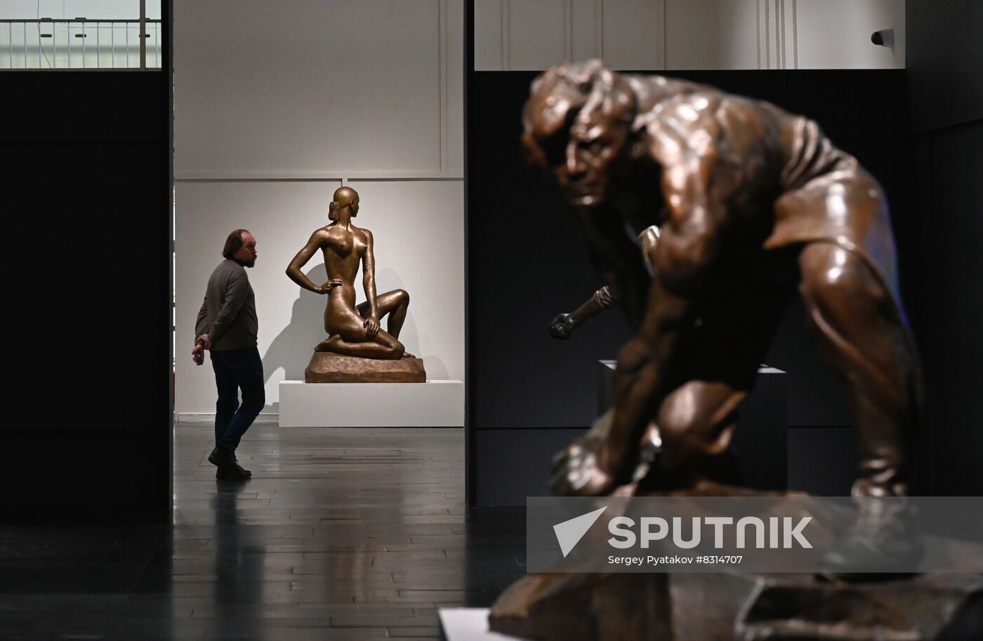 Russia Sculpture Art Shadr Exhibition