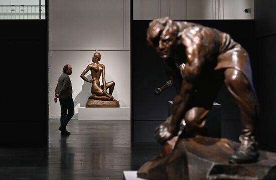 Russia Sculpture Art Shadr Exhibition