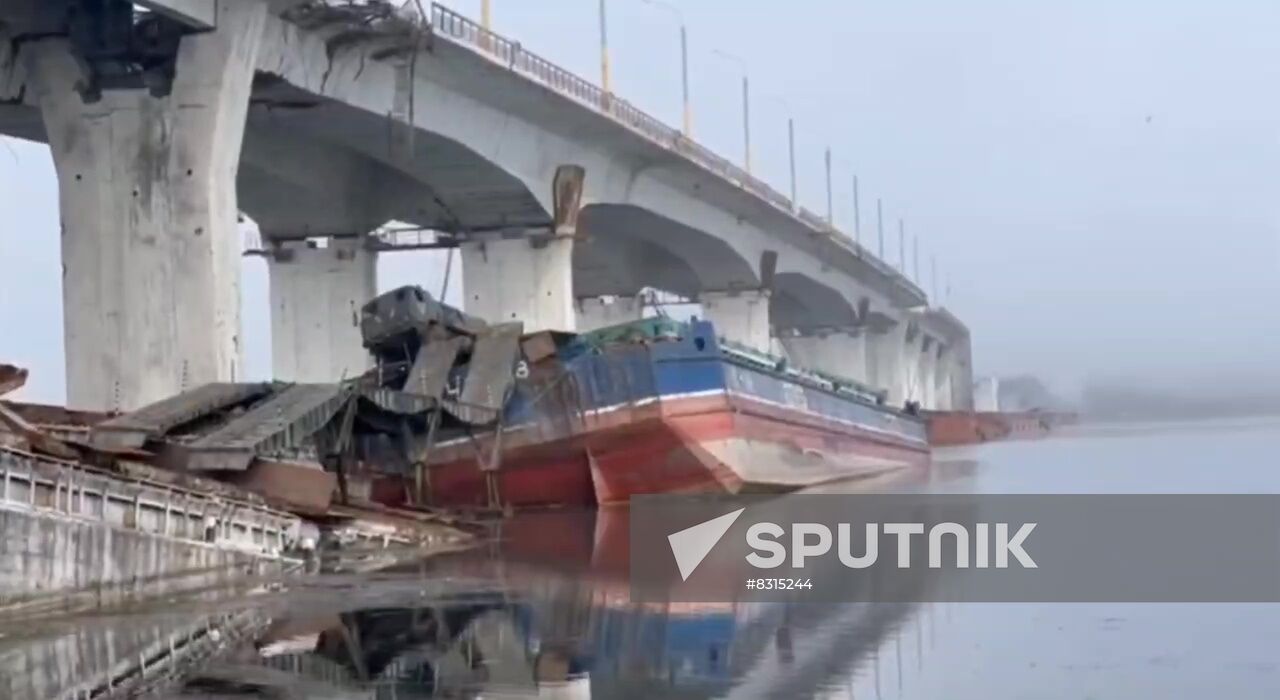 Russia Ukraine Military Operation Collapsed Bridge