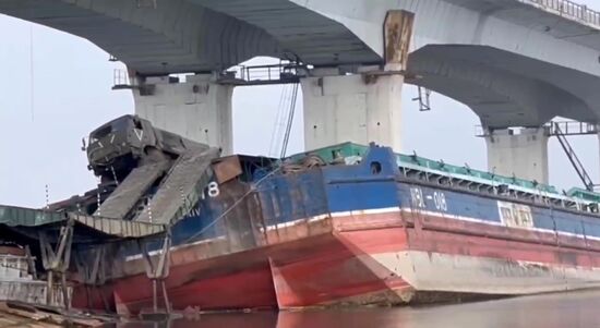 Russia Ukraine Military Operation Collapsed Bridge