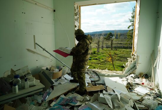 Russia Ukraine Military Operation Laboratory