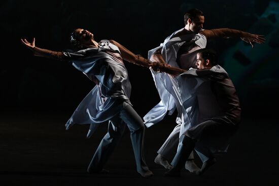 Russia Ballet Labyrinth Project