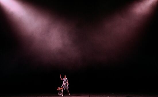 Russia Ballet Labyrinth Project