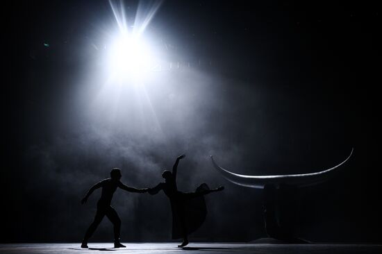 Russia Ballet Labyrinth Project