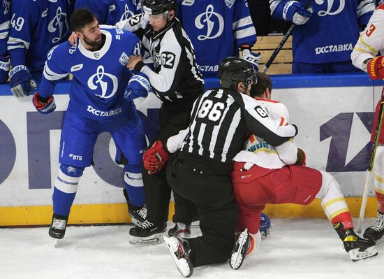 Russia Ice Hockey Kontinental League Dynamo - Kunlun