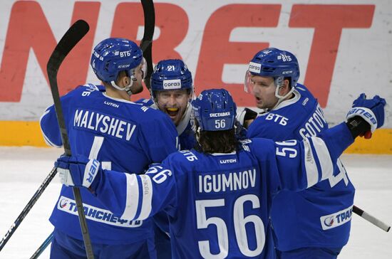 Russia Ice Hockey Kontinental League Dynamo - Kunlun