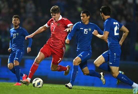 Uzbekistan Soccer Friendly Uzbekistan - Russia