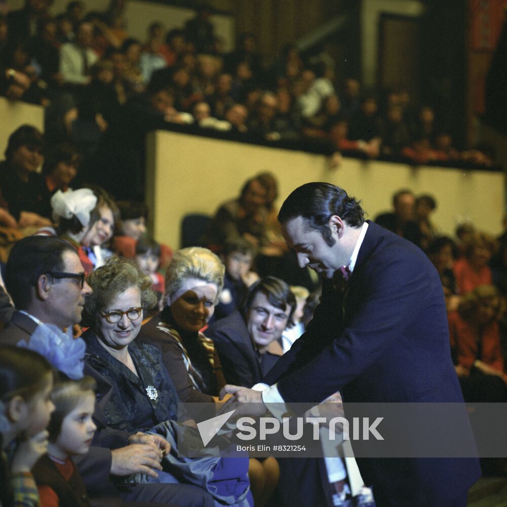 Igor Kio's Illusion Show