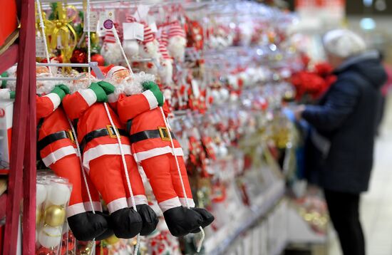 Russia New Year Festive Season Preparations
