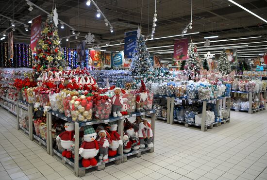 Russia New Year Festive Season Preparations