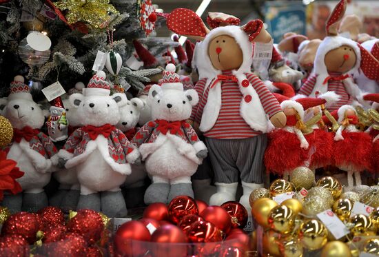 Russia New Year Festive Season Preparations