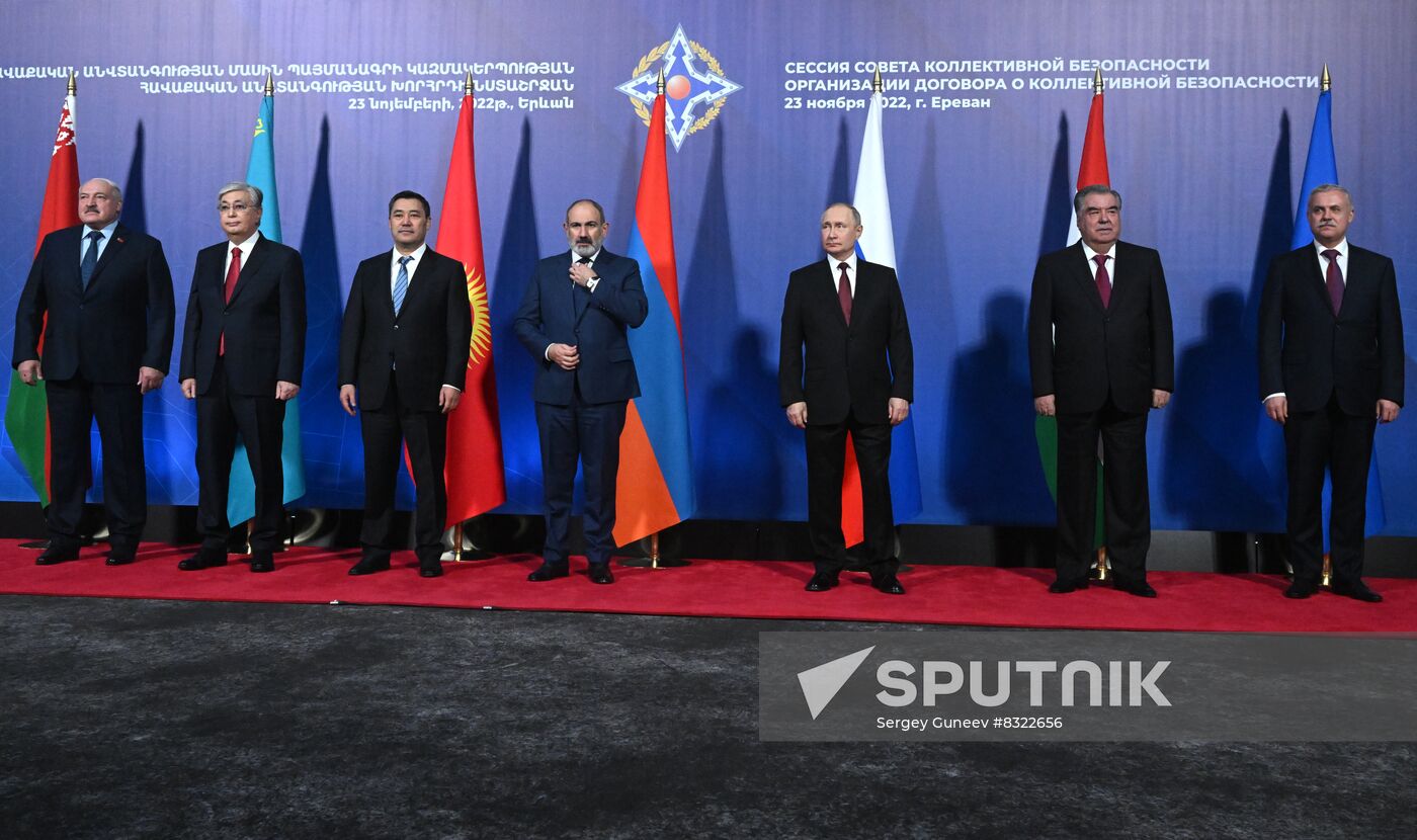 Armenia Putin CSTO Summit