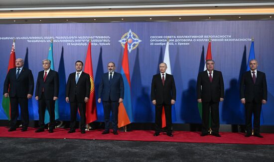 Armenia Putin CSTO Summit