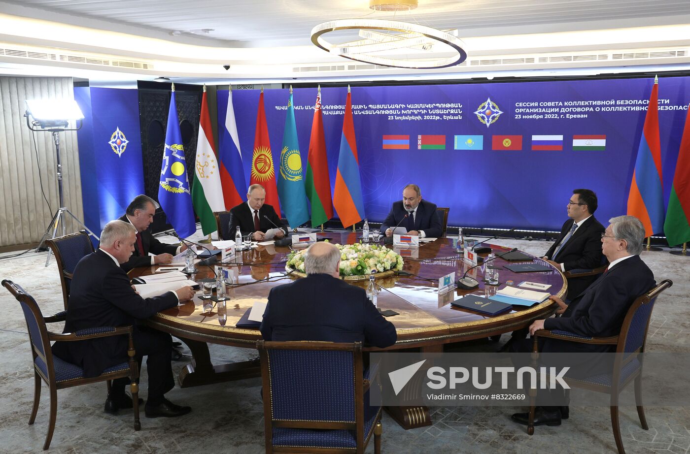 Armenia Putin CSTO Summit