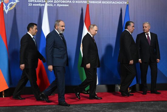 Armenia Putin CSTO Summit