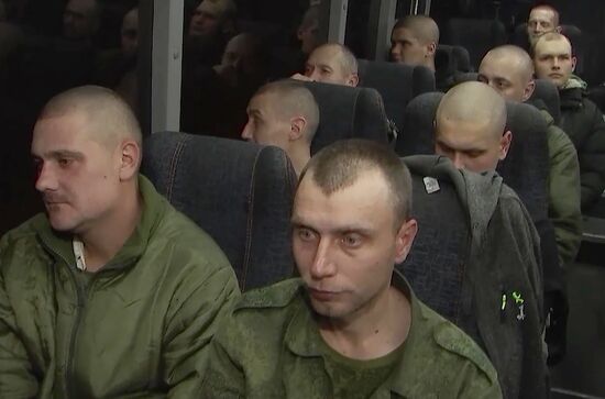 Russia Ukraine Military Operation POW Exchange