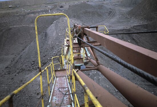 Kaa-Khemsky opencast coal stripping in Tuva