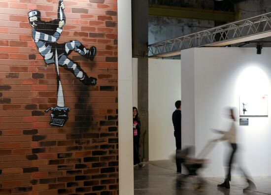 Russia Art Banksy Work Installation
