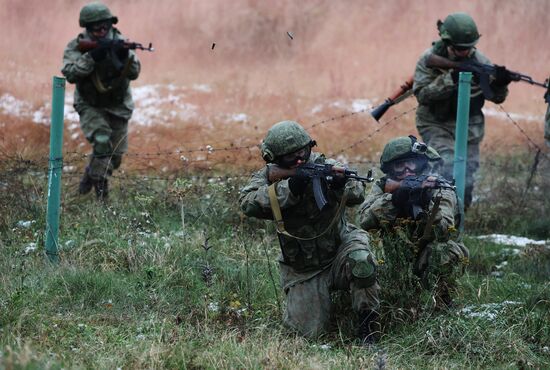 Russia Defence Marines Psychological Obstacle Course