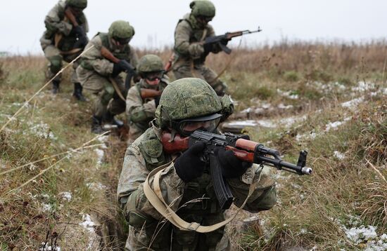 Russia Defence Marines Psychological Obstacle Course