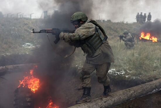 Russia Defence Marines Psychological Obstacle Course