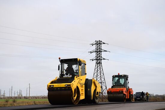 Russia Ukraine Military Operation Road Repair