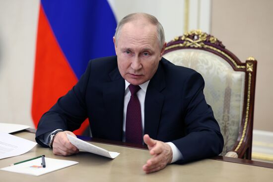 Russia Putin Armed Forces Needs Support Council