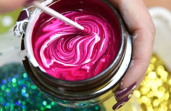 Russia New Year Season Preparations