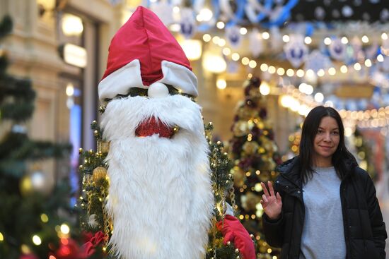 Russia New Year Season Preparations
