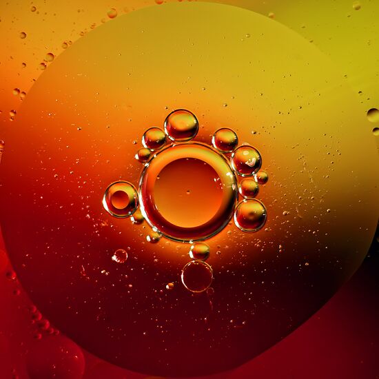 High-resolution photos of water and sunflower oil