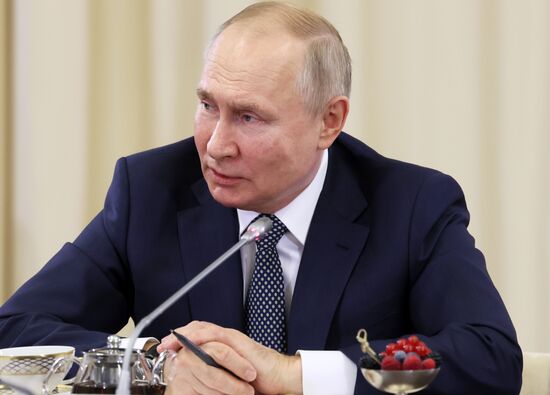 Russia Putin Servicemen Mothers